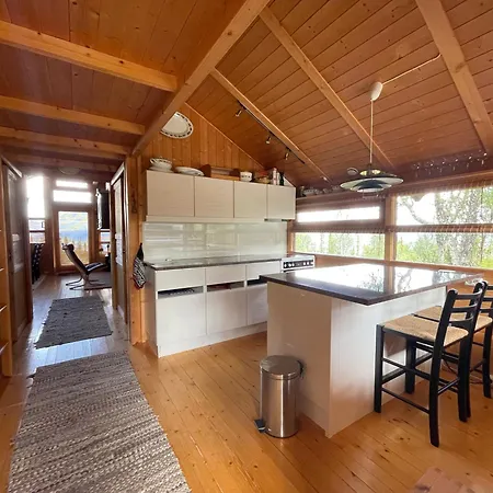 Orrelie By Norgesbooking - With A Lovely View Feriehus *